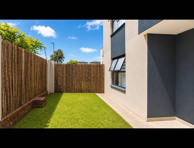 2 BEDROOM APARTMENT FOR SALE IN PARKLANDS NORTH